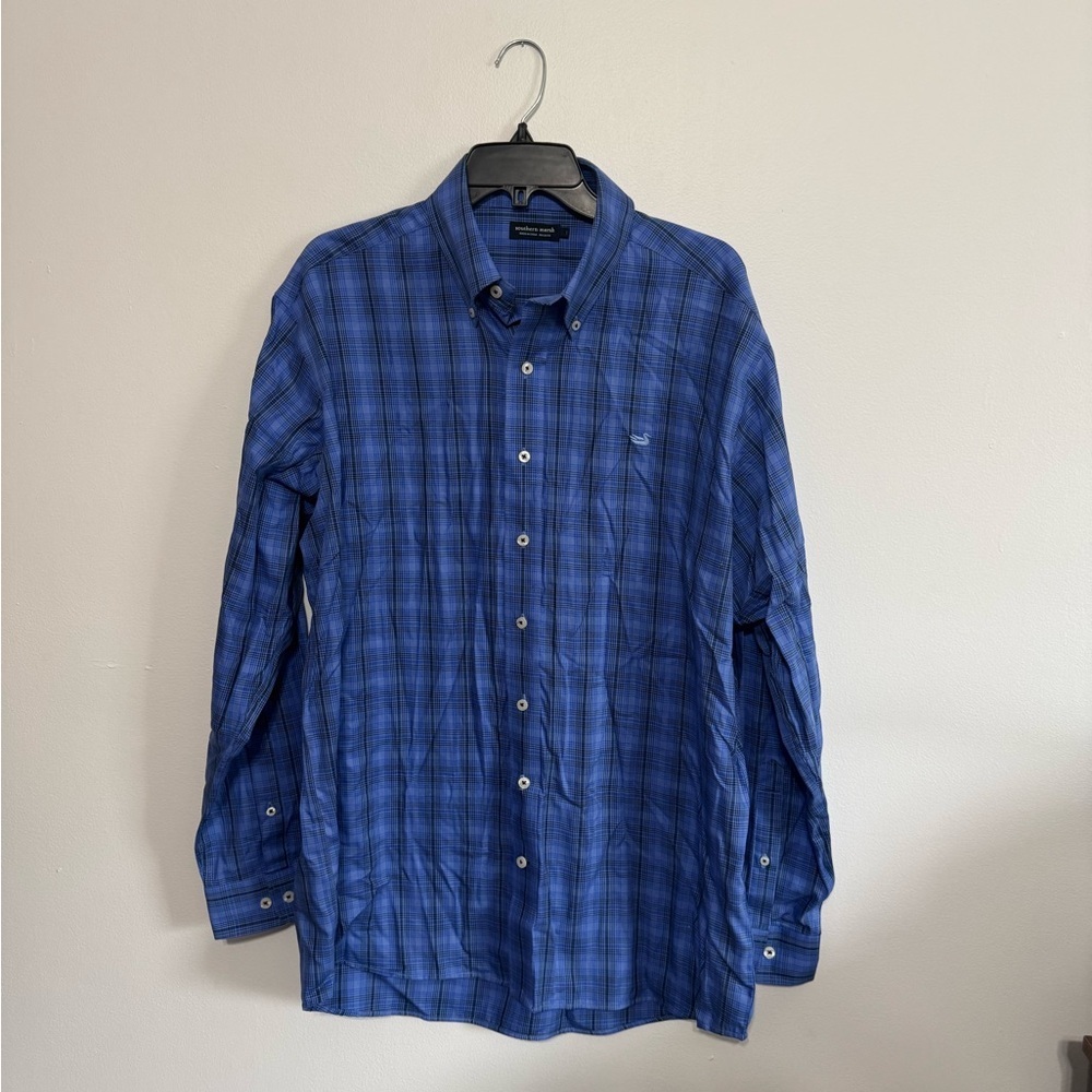 Southern Marsh Bluefish Performance Plaid Dress Shirt
moisture-wicking fabric